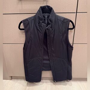 lululemon athletica Women's Black Puffer Vest